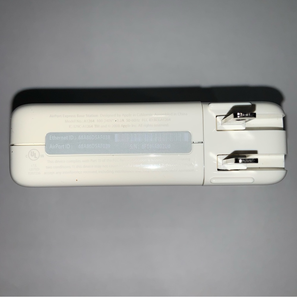 A1264 Apple AirPort Express base station - Picture 4 of 4